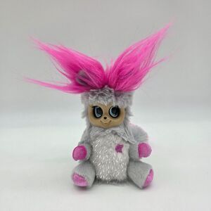 Fur Babies World Lady Lexi Plush Grey Pink Waggly Eyes Ears Moose Toys 2017